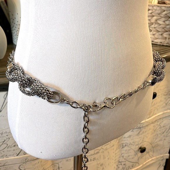 BOHO CHUNKY METAL CHAIN WAIST LINK BELT SILVER TONE ONE SIZE - Picture 1 of 10